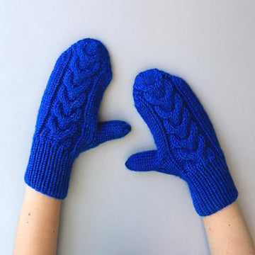 Sandy Mittens