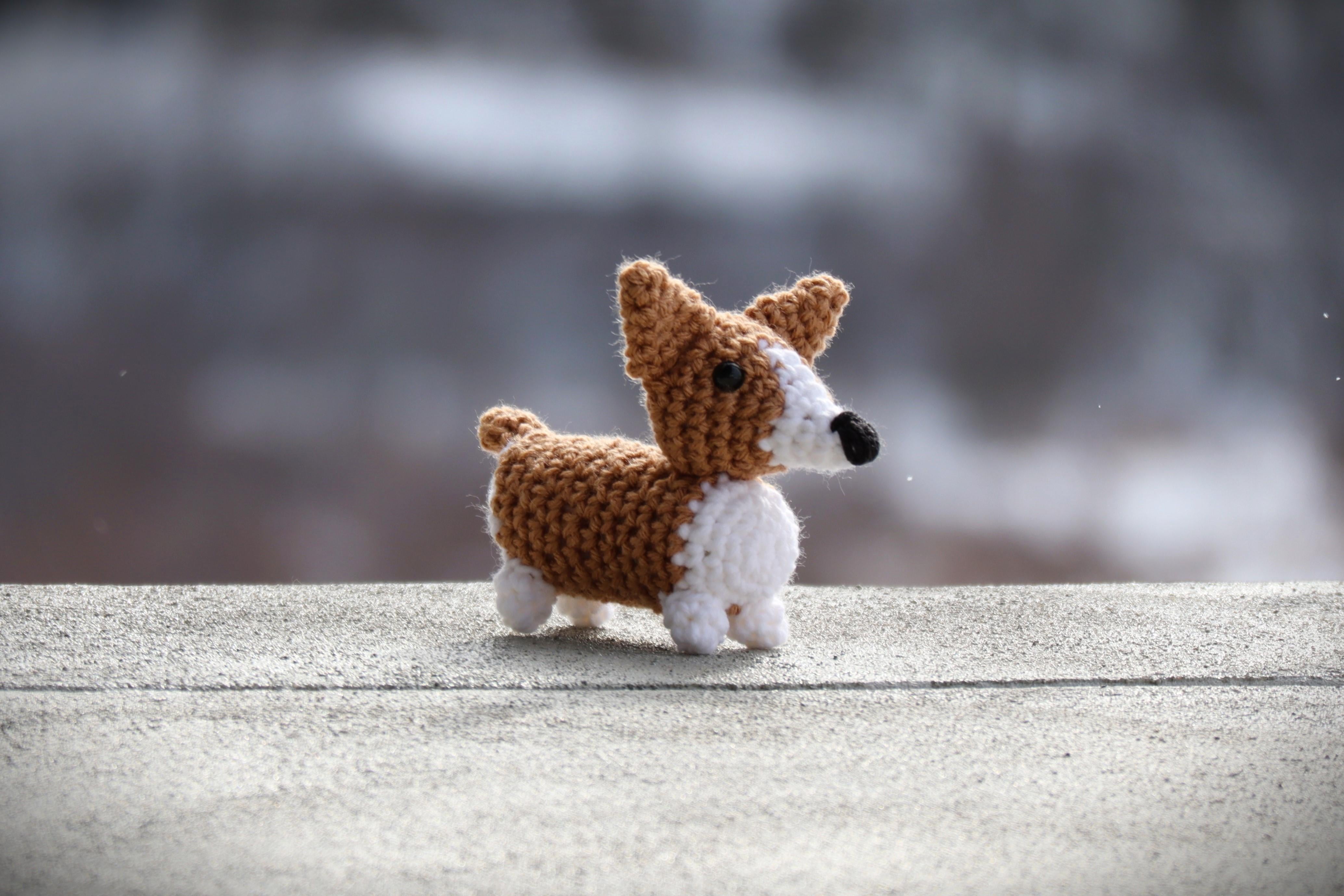 Mini Corgi Amigurumi