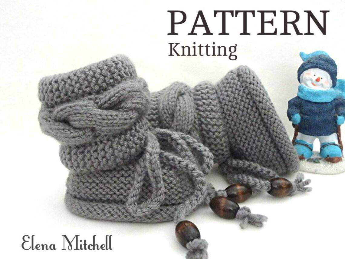 Pattern Knitted Baby Booties Walk in The Rain