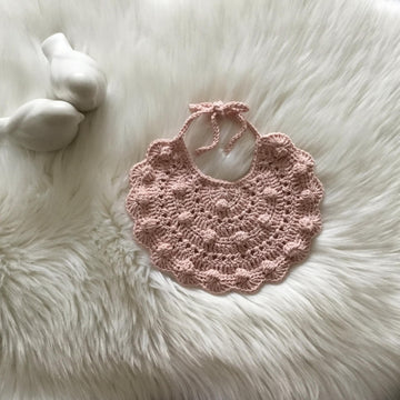 Daphne Baby Bib & Bonnet Set N 486