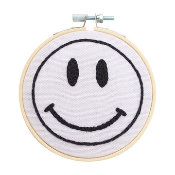 Cotton Clara Happy Face Embroidery Kit - 11cm (White)