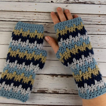 Seaside Fingerless Gloves