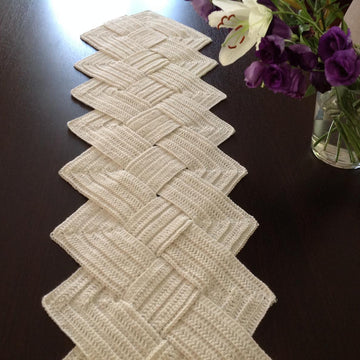 Table Runner N 142