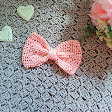 Crochet Feminine Bow Pattern