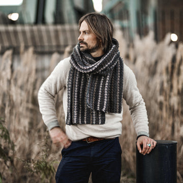 Bernard Houndstooth Scarf