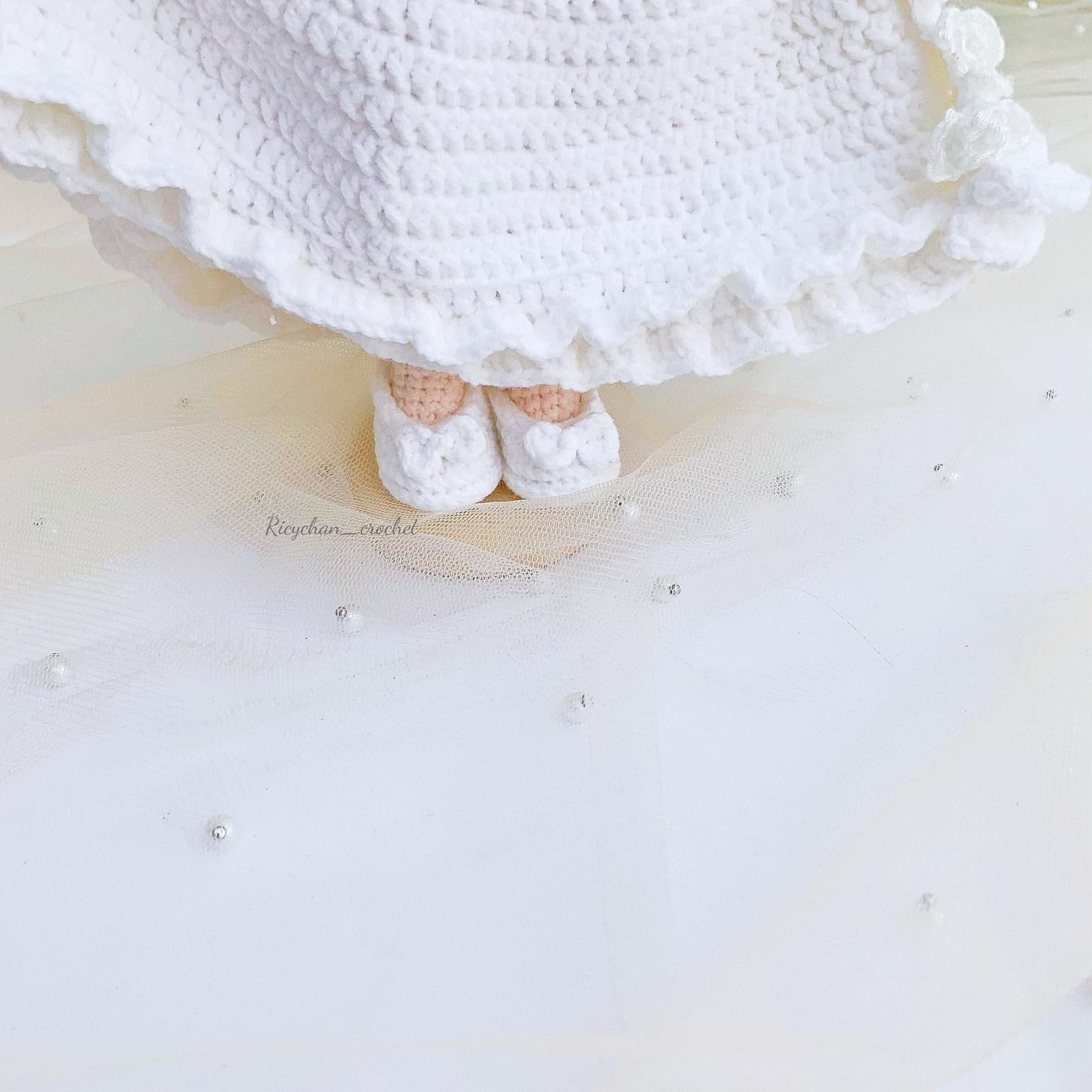 Lyly The Bride doll