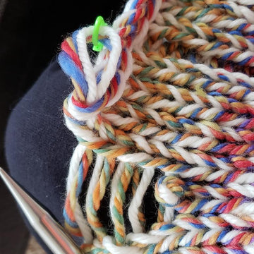 Movie-Time Cowl