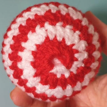 Swirly Christmas Bauble