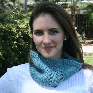 Tearsa Cowl