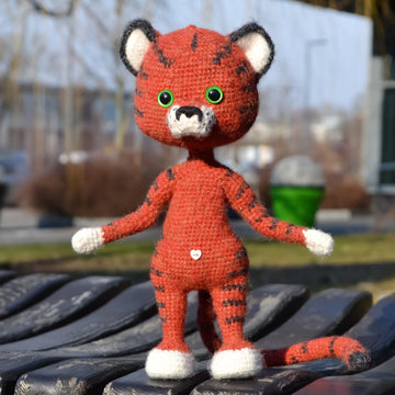 Crochet Pattern: Little Tigre toy PDF,