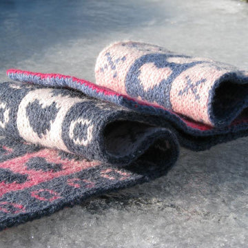 Hugs and Kisses Scarf 486