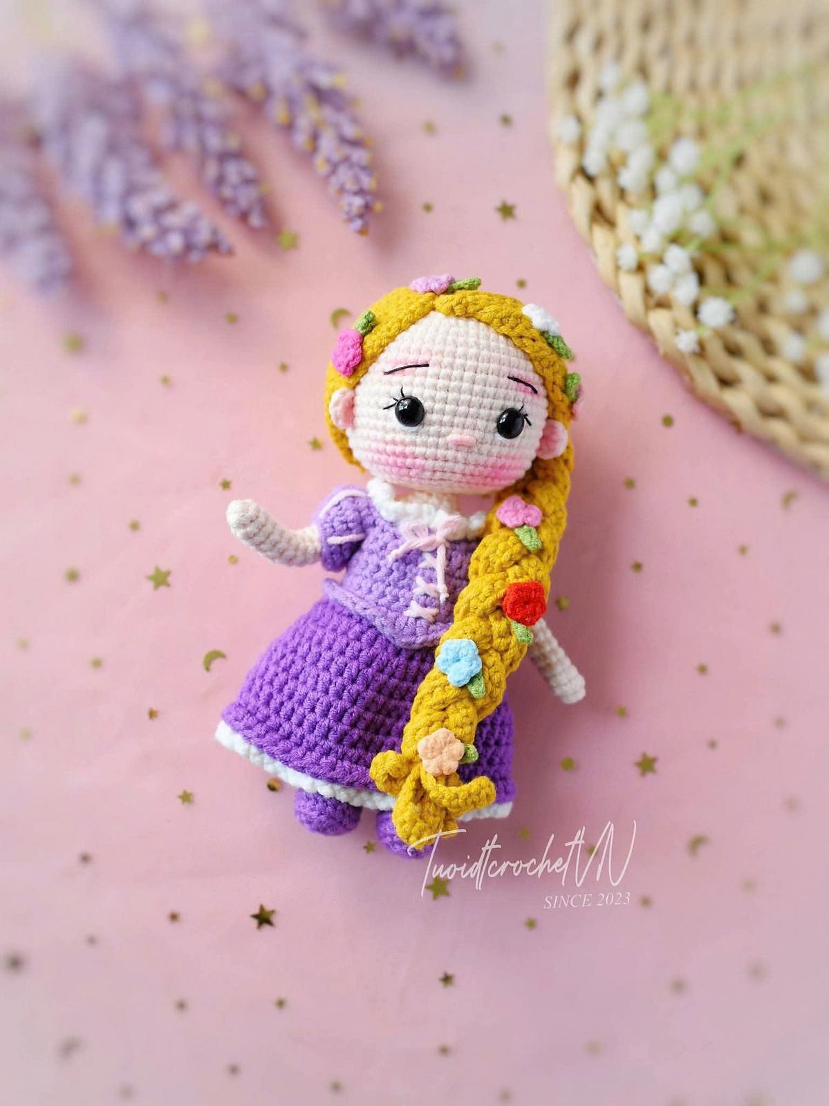 Princess Rapunzel (mini version)