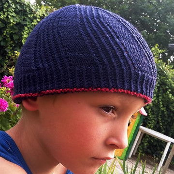 Winter in August - Mystery Hat