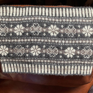 Heart in my Hands Cowl