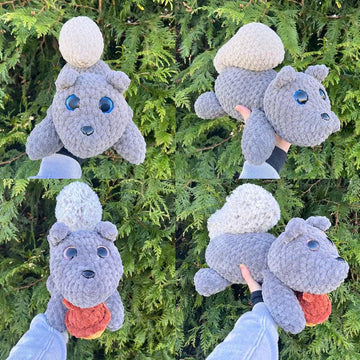 Splooting Squirre Crochet Pattern
