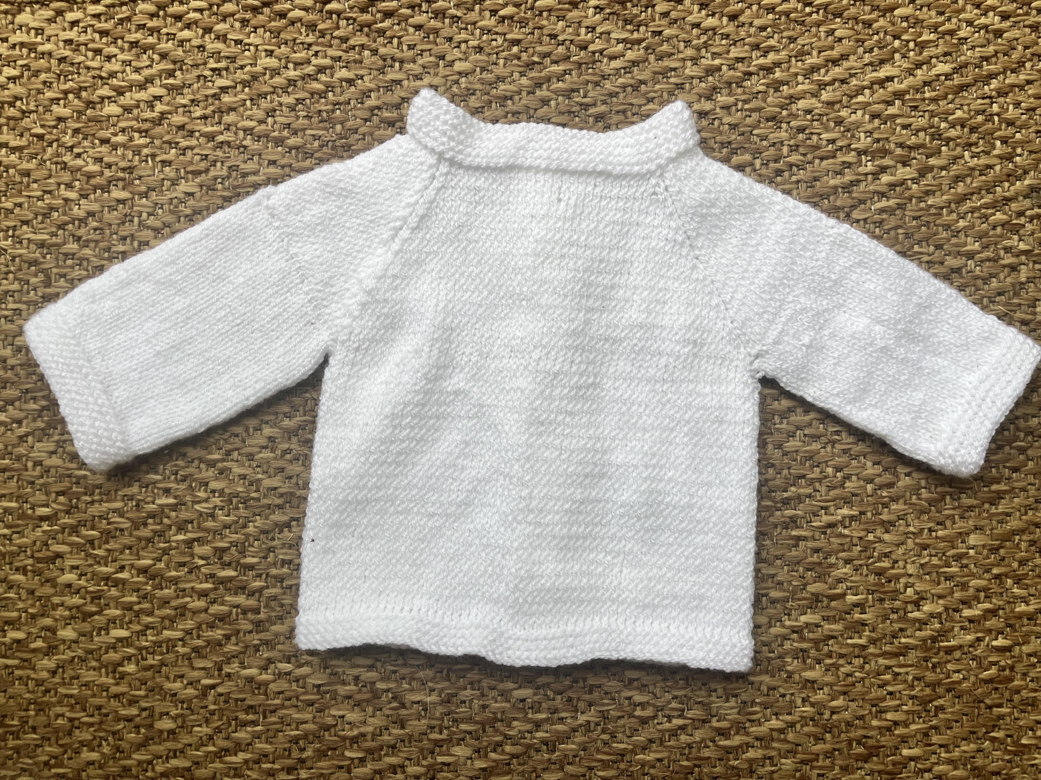 Baby cardigan Bottom up Raglan