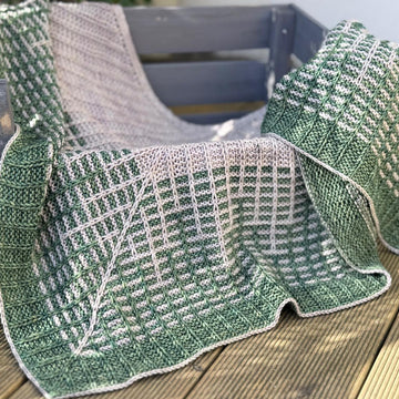 Emerald Echo Shawl
