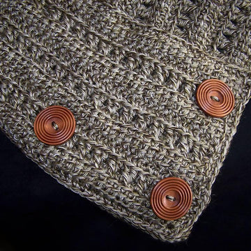 Linked Treble Texture Cowl