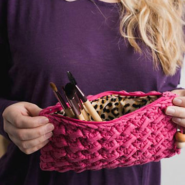 Textured Clutch Pair