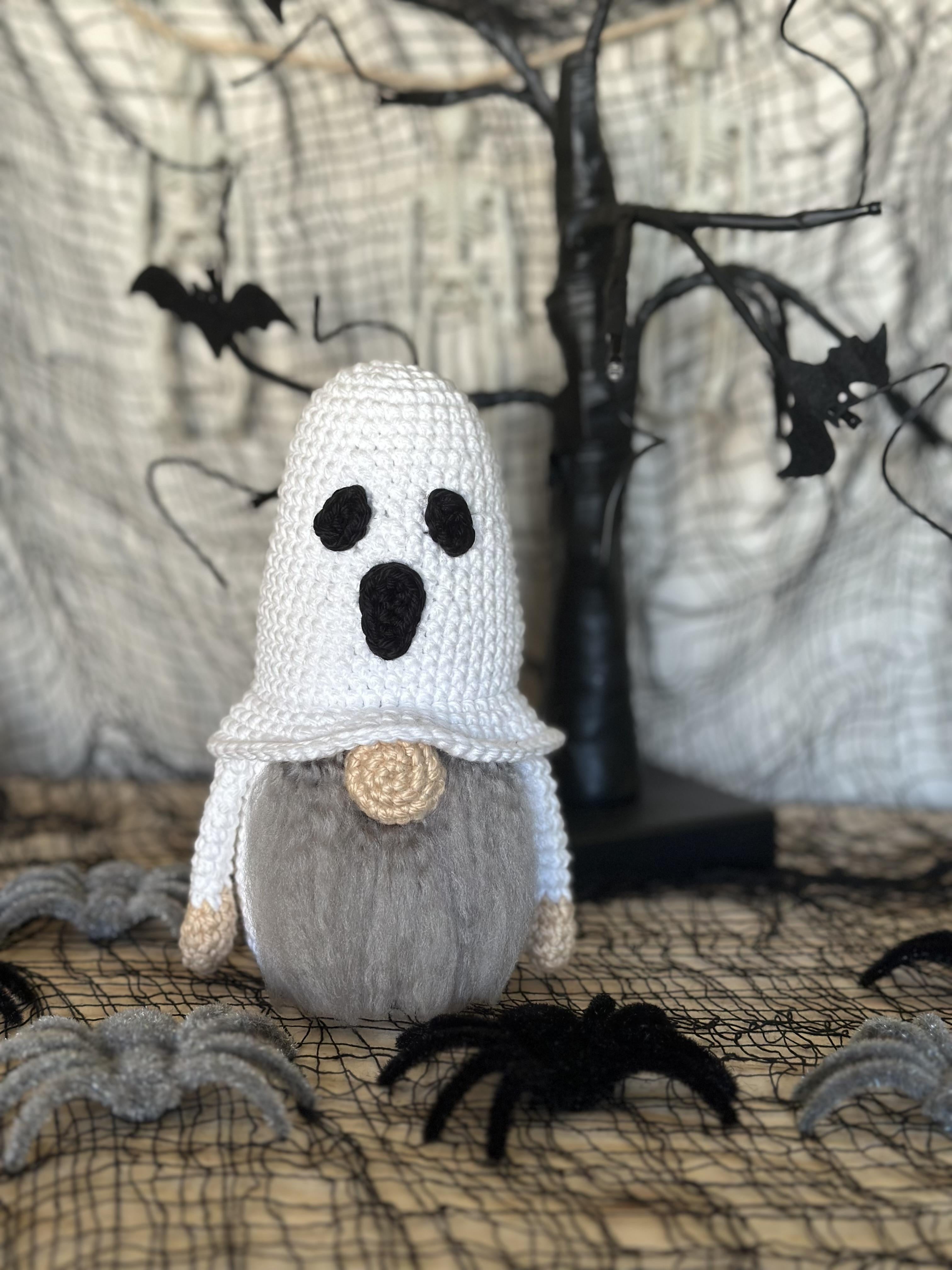 Halloween Ghost Gnome Crochet Amigurumi Pattern