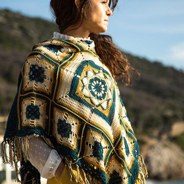 Maracatú Mistery Shawl