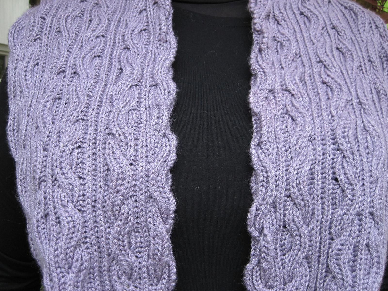 Jaffa Brioche Cabled Cowl