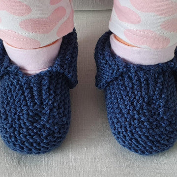 Cynthia - 8ply baby shoes or slippers