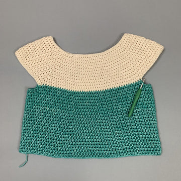 Everyday pullover top