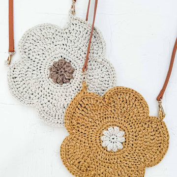 Dainty Daisy Purse