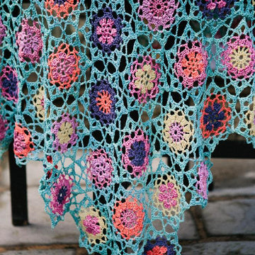 Summer garden throw