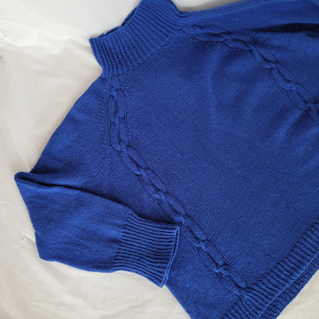 Cable connection pullover