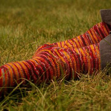 Converging Flow Socks