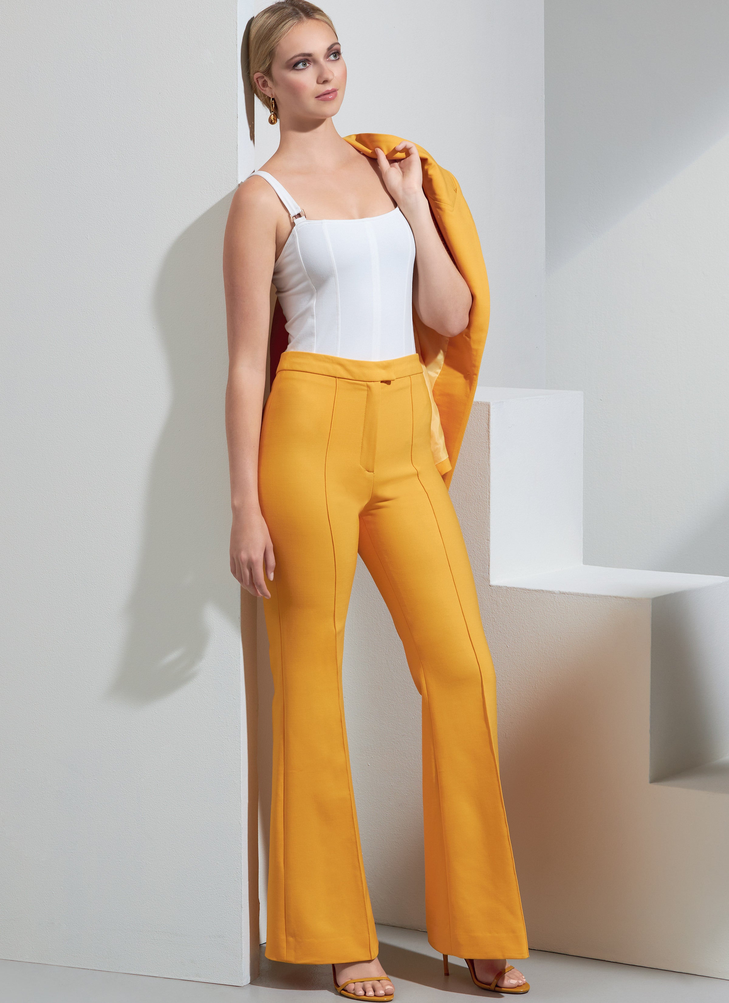 Vogue Misses' Jacket and Pants V1870 - Sewing Pattern