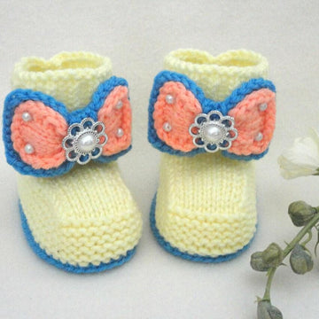 Knitting PATTERN Baby Shoes Baby Booties with Bows