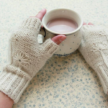 Sherry - reversible mitts