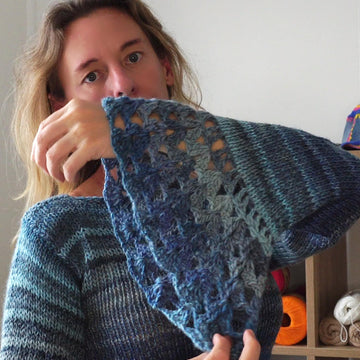 Blue Sentro machine sweater