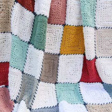 Not So Scrappy Scrap Yarn Blanket
