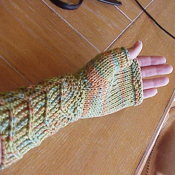 Zig 'n Zag Fingerless Mitts