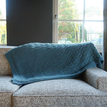 Waves Blanket