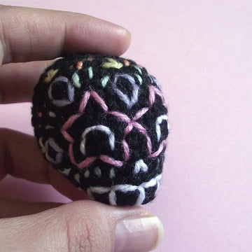 Maurice the sugar skull amigurumi