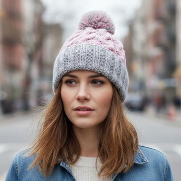 Knitting pattern ladies hat #518