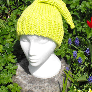 GARDEN GNOME SUPERFAST SLOUCH HAT KNITTING PATTERN - MADMONKEYKNITS