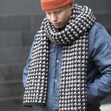 Bradley Scarf