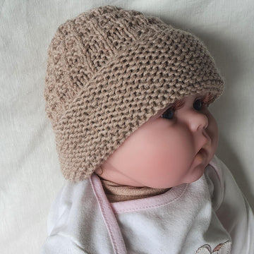 Olly - Baby’s 8ply texture stitch beanie with garter brim