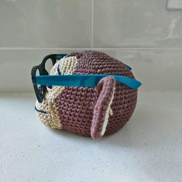 MONKEY GLASSES HOLDER