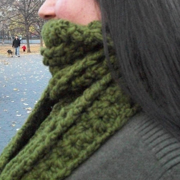 Columns with Shells Scarf
