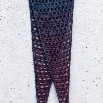 Finely Forked Pointed Scarf