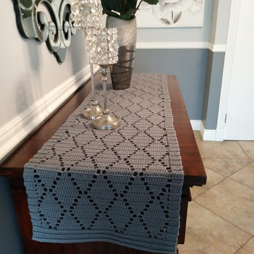 Paragon Table Runner