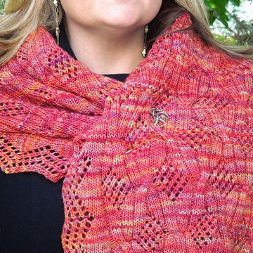 Tumbling Lace With a Twist