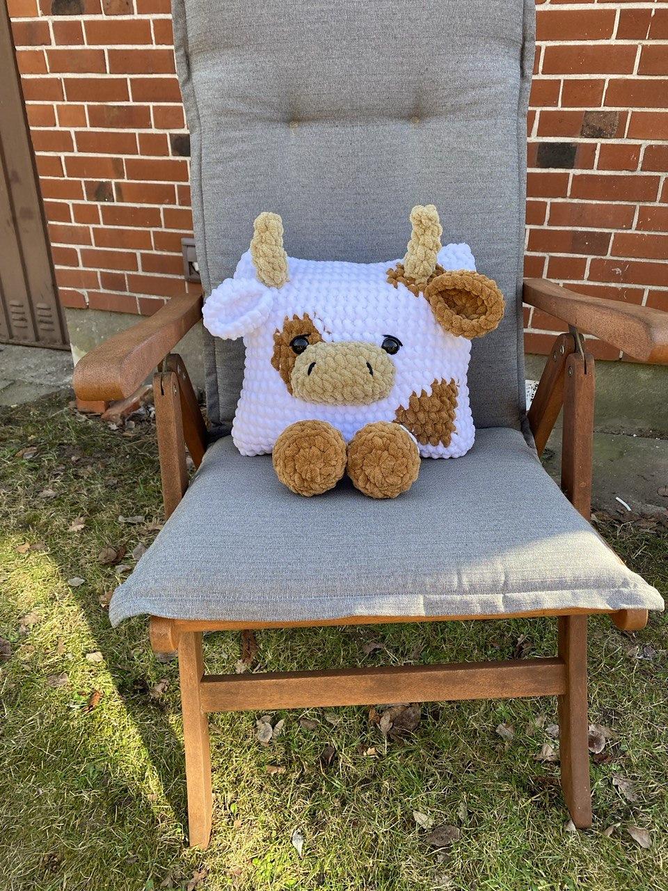 Pillow Cow